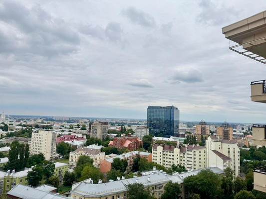 Продам трехкомнатную (3-комн.) квартиру, Карла Маркса ул, 67/2, Воронеж г