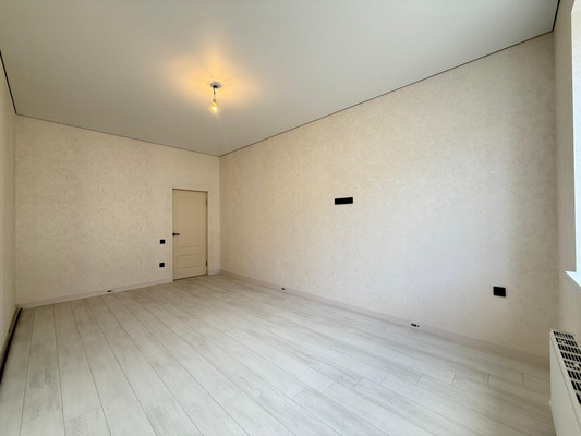 Продам однокомнатную (1-комн.) квартиру, Солнечная ул, 8к5, Нальчик г