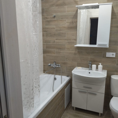 Продам однокомнатную (1-комн.) квартиру, Красина ул, 53к4, Цемдолина с