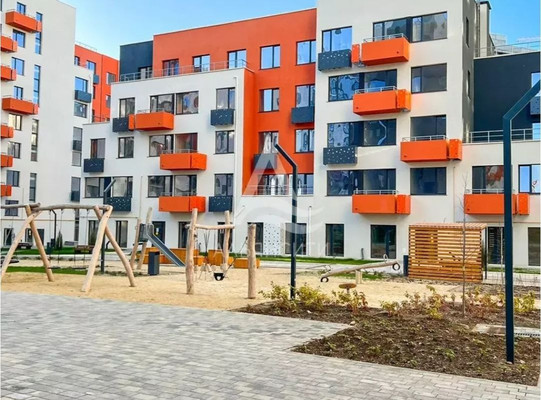 Продам двухкомнатную (2-комн.) квартиру, Александра Суворова пр-кт, 15к7, Симферополь г