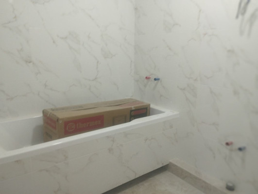 Продам двухкомнатную (2-комн.) квартиру, Александра Суворова пр-кт, 15к7, Симферополь г