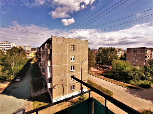 Продам двухкомнатную (2-комн.) квартиру, Энтузиастов ул, 89, Нижний Тагил г
