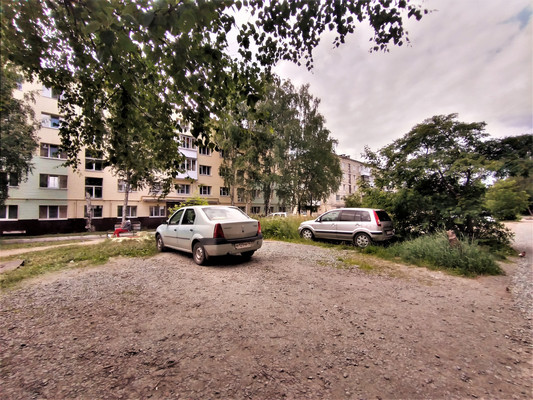 Продам двухкомнатную (2-комн.) квартиру, Энтузиастов ул, 89, Нижний Тагил г