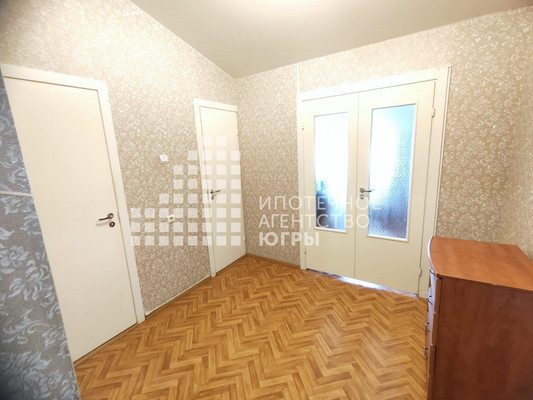 Продам однокомнатную (1-комн.) квартиру, Ямская ул, 5, Ханты-Мансийск г