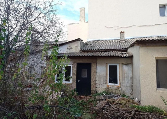 Продам однокомнатную (1-комн.) квартиру, Ленина ул, 19, Симферополь г