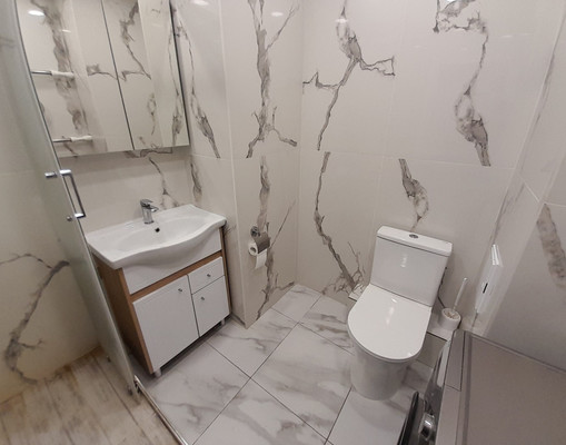 Продам однокомнатную (1-комн.) квартиру, Шоссе в Лаврики ул, 95, Мурино п