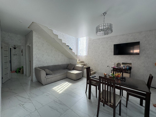 Продам коттедж, Кубанская ул, 26, Гостагаевская ст-ца, 0 км от города