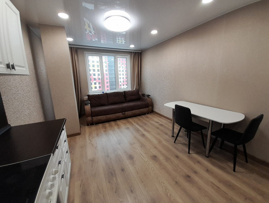 Продам однокомнатную (1-комн.) квартиру, Шоссе в Лаврики ул, 95, Мурино п