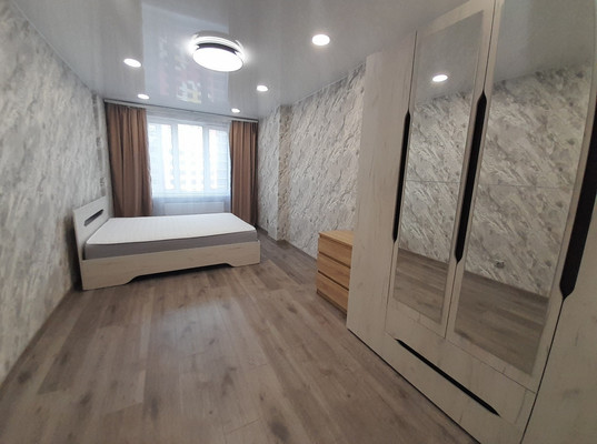 Продам однокомнатную (1-комн.) квартиру, Шоссе в Лаврики ул, 95, Мурино п