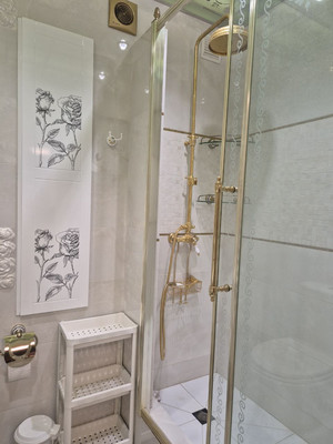 Продам трехкомнатную (3-комн.) квартиру, Тарусская ул, 22к3, Москва г