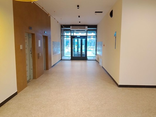 Продам двухкомнатную (2-комн.) квартиру, Новомосковская ул, 1к5, Москва г