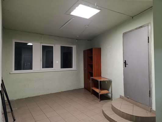 Сдам коммерческое помещение 95,7 м2, К.Маркса ул, 33, Калининград г