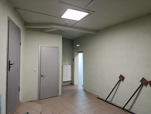 Сдам коммерческое помещение 95,7 м2, К.Маркса ул, 33, Калининград г