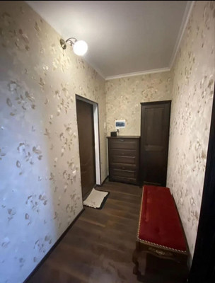 Продам однокомнатную (1-комн.) квартиру, Батурина ул, 13Б, Симферополь г