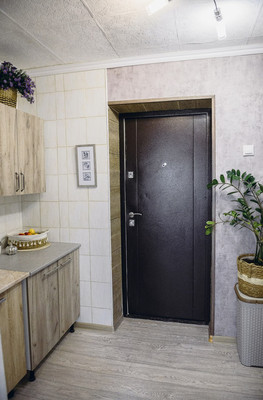 Продам однокомнатную (1-комн.) квартиру, Красная ул, 137, Калининград г