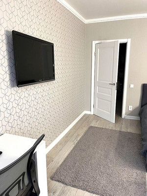 Продам двухкомнатную (2-комн.) квартиру, Орудийная ул, 32б, Калининград г