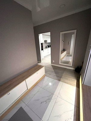 Продам двухкомнатную (2-комн.) квартиру, Орудийная ул, 32б, Калининград г