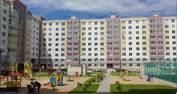 Продам однокомнатную (1-комн.) квартиру, В.Денисова ул, 26к12, Калининград г