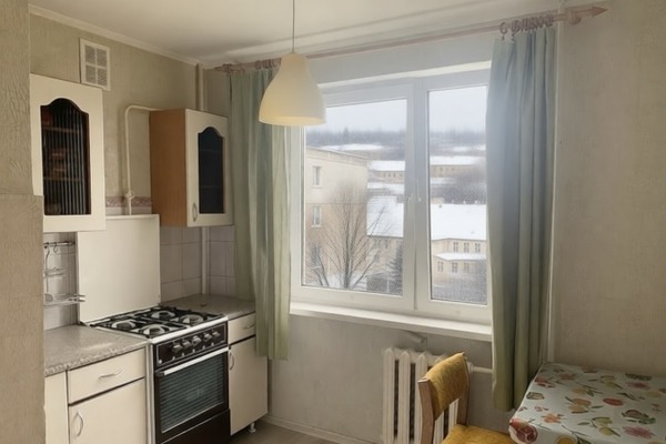 Продам двухкомнатную (2-комн.) квартиру, 9 Апреля ул, 80, Калининград г