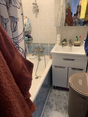 Продам трехкомнатную (3-комн.) квартиру, Андропова пр-кт, 26, Москва г