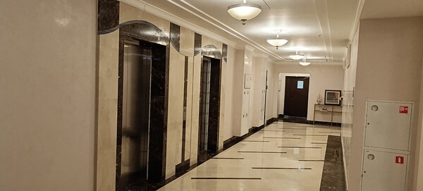 Продам двухкомнатную (2-комн.) квартиру, Большой Каретный пер, 24с2, Москва г