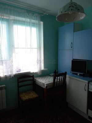 Продам двухкомнатную (2-комн.) квартиру, Голубинская ул, 24к1, Москва г