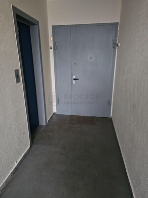 Продам двухкомнатную (2-комн.) квартиру, Голубинская ул, 24к1, Москва г