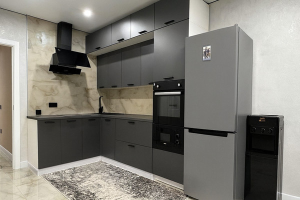 Продам двухкомнатную (2-комн.) квартиру, Ярославская ул, 113к1, Краснодар г