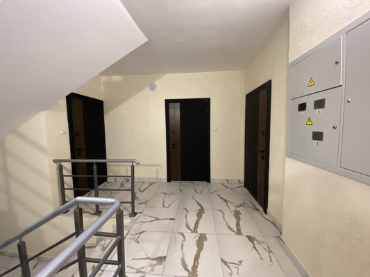 Продам однокомнатную (1-комн.) квартиру, Промышленная ул, 9а, Ханты-Мансийск г