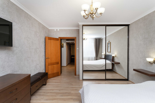 Продам многокомнатную квартиру, Менделеева ул, 3, Ханты-Мансийск г