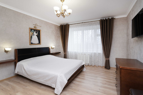 Продам многокомнатную квартиру, Менделеева ул, 3, Ханты-Мансийск г