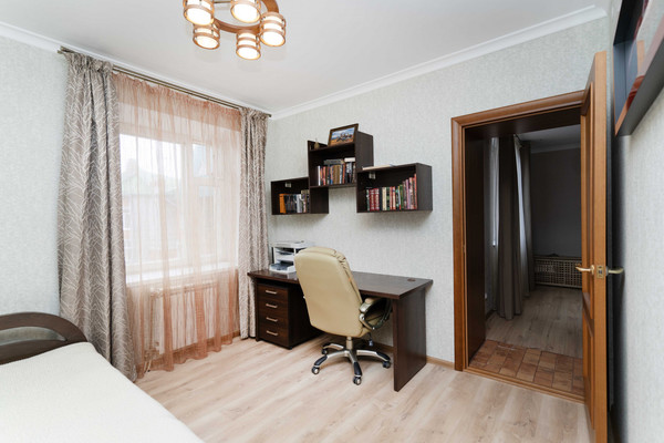 Продам многокомнатную квартиру, Менделеева ул, 3, Ханты-Мансийск г