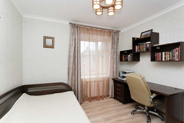 Продам многокомнатную квартиру, Менделеева ул, 3, Ханты-Мансийск г