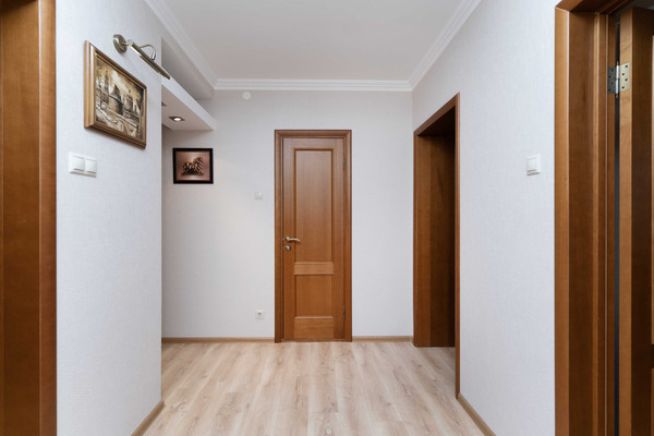 Продам многокомнатную квартиру, Менделеева ул, 3, Ханты-Мансийск г