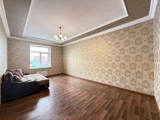 Продам двухкомнатную (2-комн.) квартиру, Толстого ул, 180а, Нальчик г