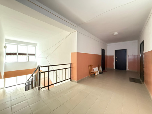 Продам двухкомнатную (2-комн.) квартиру, Толстого ул, 180а, Нальчик г