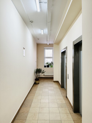 Продам многокомнатную квартиру, Мичуринский пр-кт, 16, Москва г