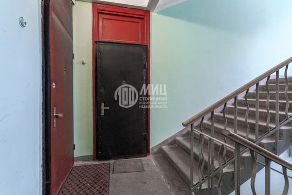 Продам двухкомнатную (2-комн.) квартиру, 7-я Парковая ул, 31к1, Москва г