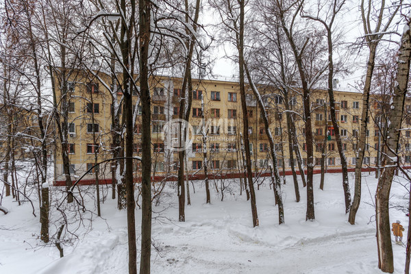 Продам двухкомнатную (2-комн.) квартиру, 7-я Парковая ул, 31к1, Москва г