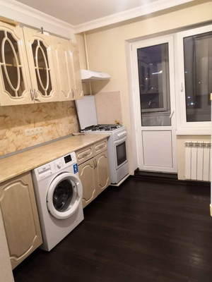 Сдам двухкомнатную (2-комн.) квартиру, Московская ул, 2, Нальчик г