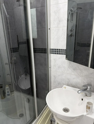 Продам трехкомнатную (3-комн.) квартиру, СНТ Фронтовики ЮАО тер, 1акА, Марушкино д