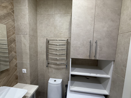 Продам однокомнатную (1-комн.) квартиру, Старозенитная ул, 9, Симферополь г