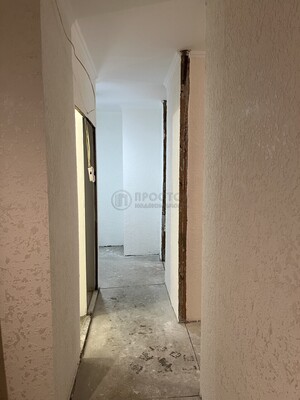 Продам двухкомнатную (2-комн.) квартиру, Корнейчука ул, 24, Москва г