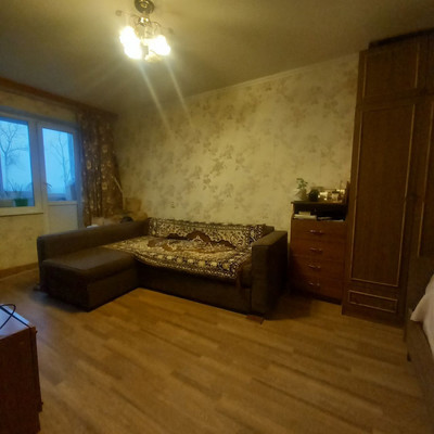 Продам однокомнатную (1-комн.) квартиру, Школьная ул, 2, Извара д