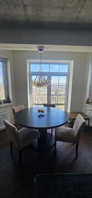 Продам трехкомнатную (3-комн.) квартиру, Донская ул, 49, Симферополь г