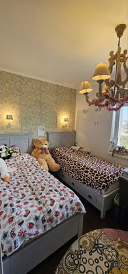 Продам трехкомнатную (3-комн.) квартиру, Донская ул, 49, Симферополь г