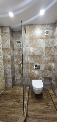 Продам трехкомнатную (3-комн.) квартиру, Донская ул, 49, Симферополь г