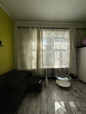 Продам трехкомнатную (3-комн.) квартиру, Тихвинский пер, 11, Москва г