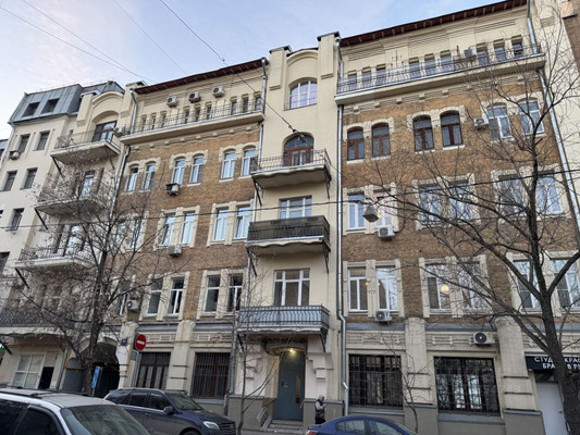 Продам трехкомнатную (3-комн.) квартиру, Тихвинский пер, 11, Москва г