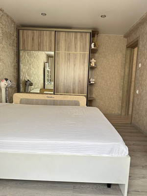 Продам двухкомнатную (2-комн.) квартиру, Рихарда Зорге ул, 21, Казань г